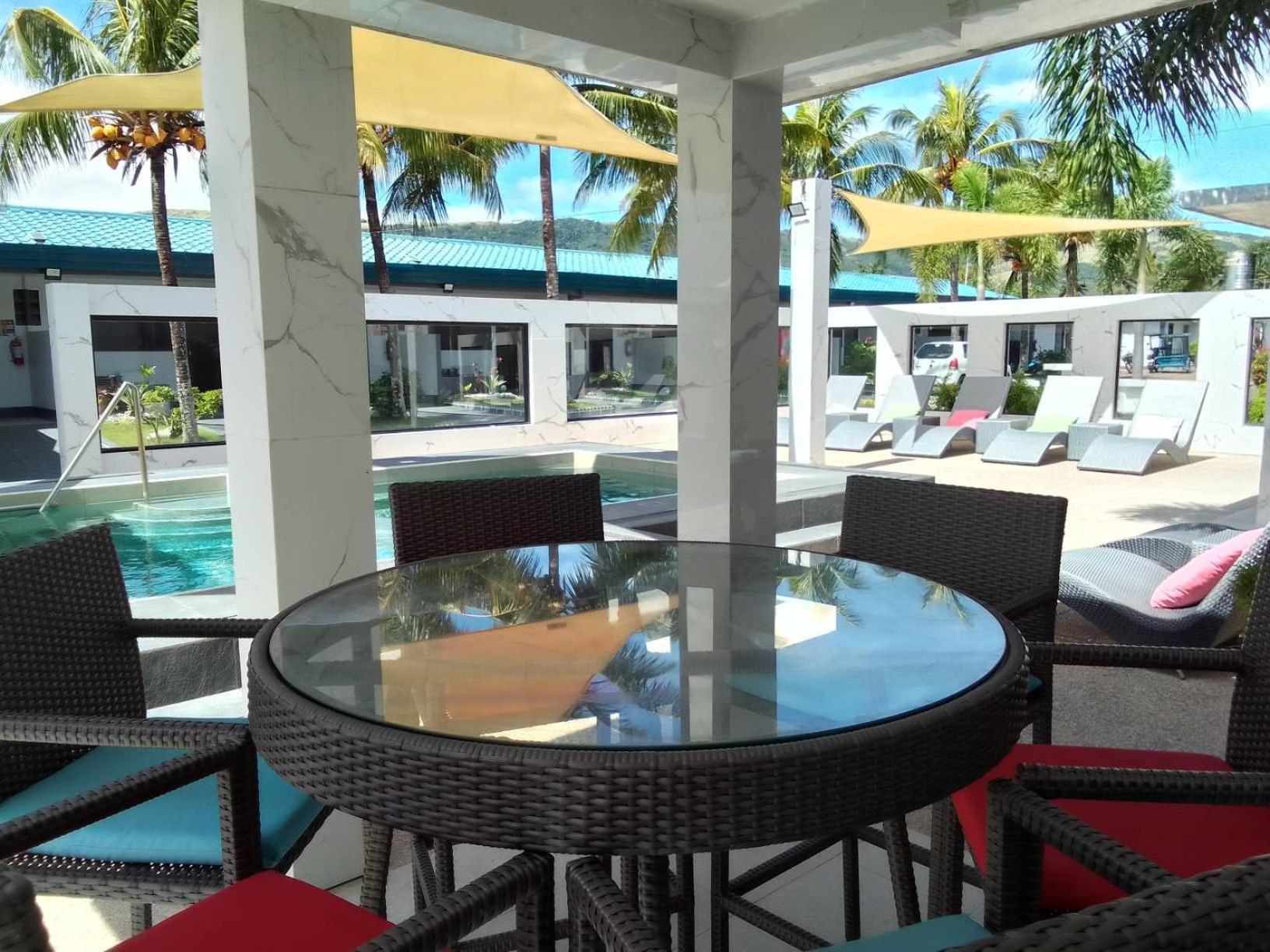 Cave Beach Resort Boutique Luxury Accomodation Dingalan Exterior photo
